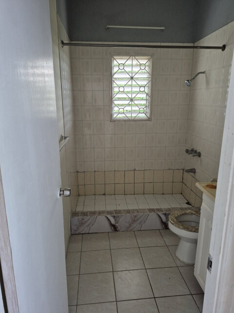 2 Bedroom House for rent in Redhills, St Andrew